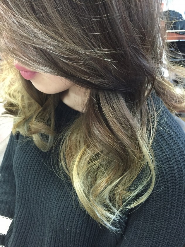 オンブレカラー　ミント系